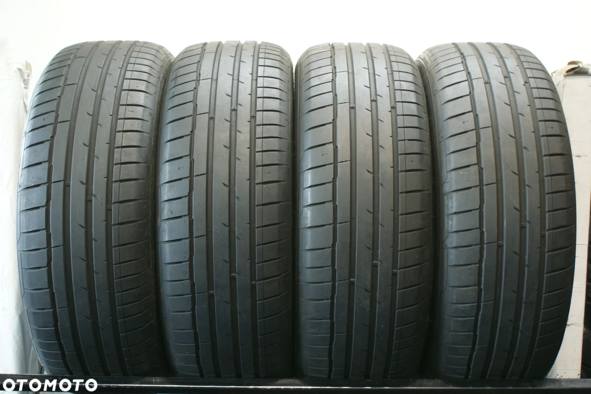 letnie 235/60R18 HANKOOK VENTUS S1 EVO3 EV+ , 6,4mm B1776 - 1