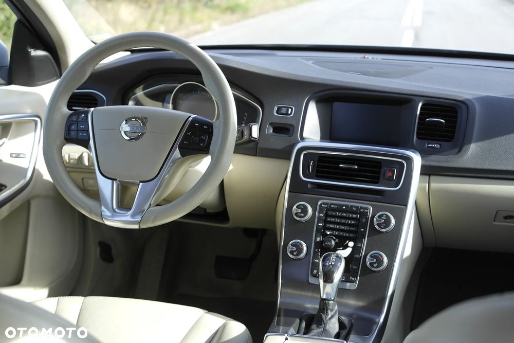 Volvo S60 - 26