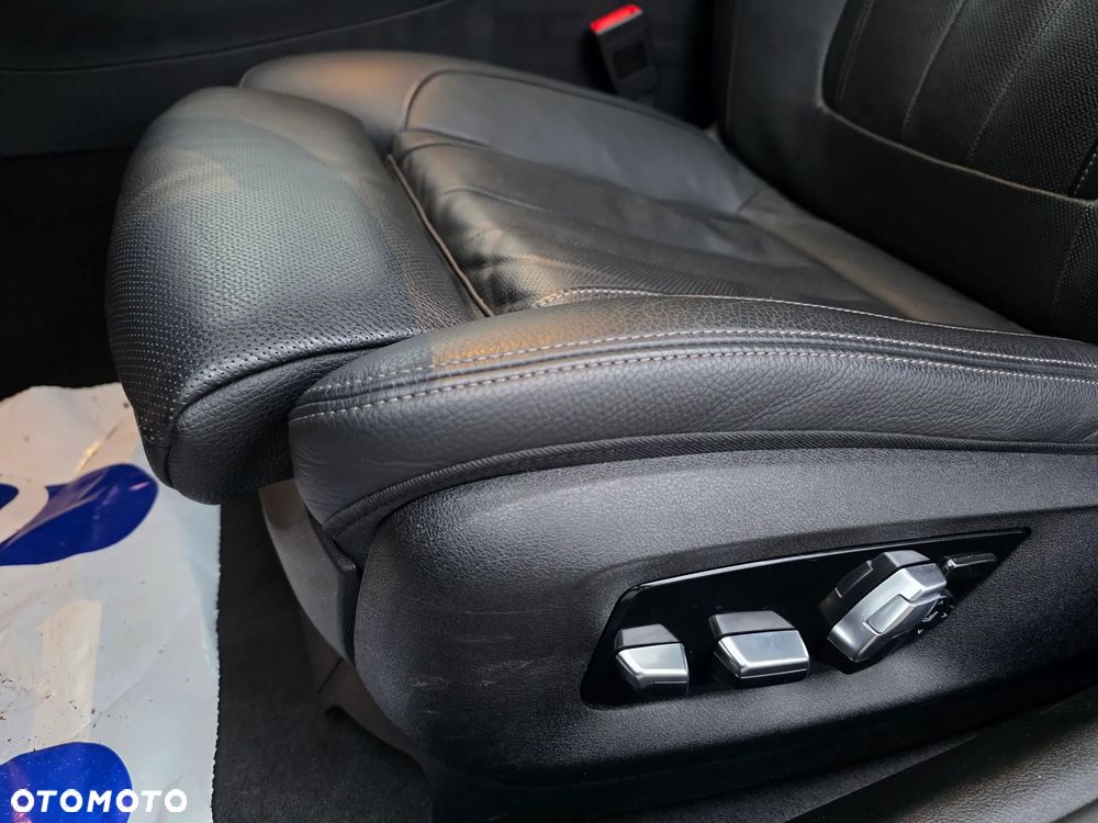 BMW Seria 5 520d M Sport sport - 6