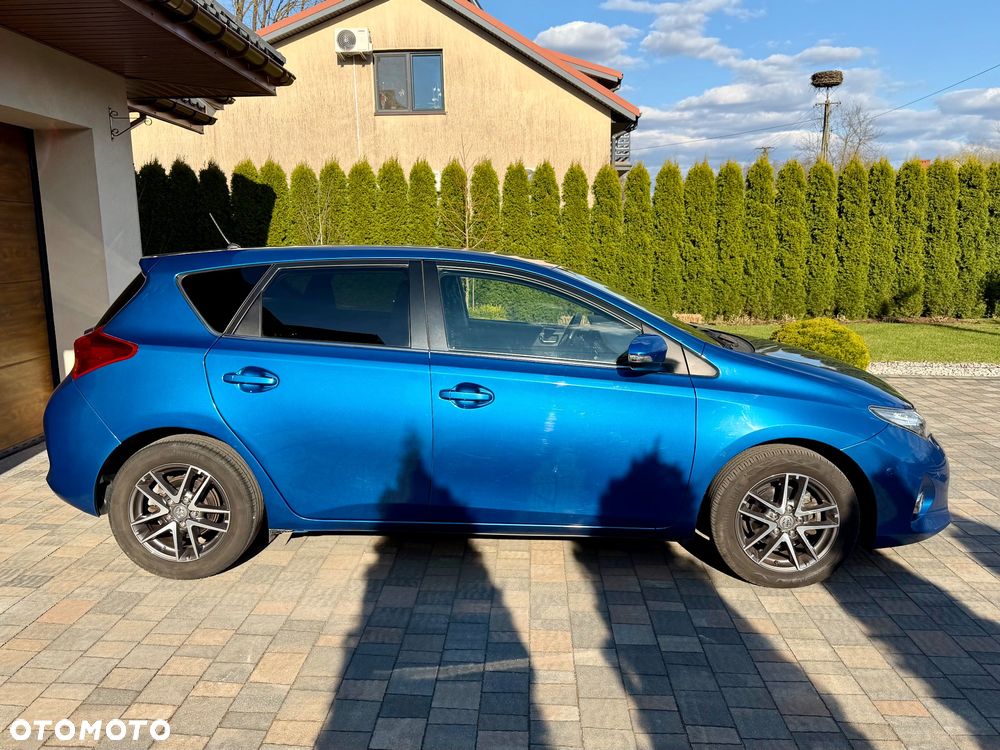 Toyota Auris 1.6 Premium Start - 6