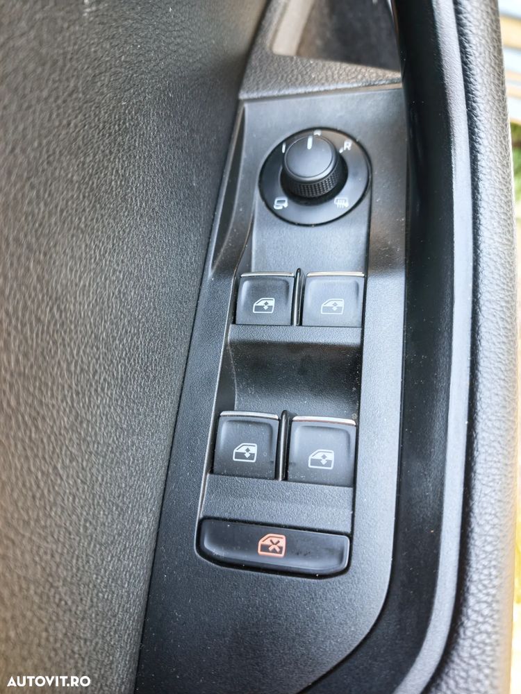 Skoda Superb 2.0 TDI DSG Style - 6