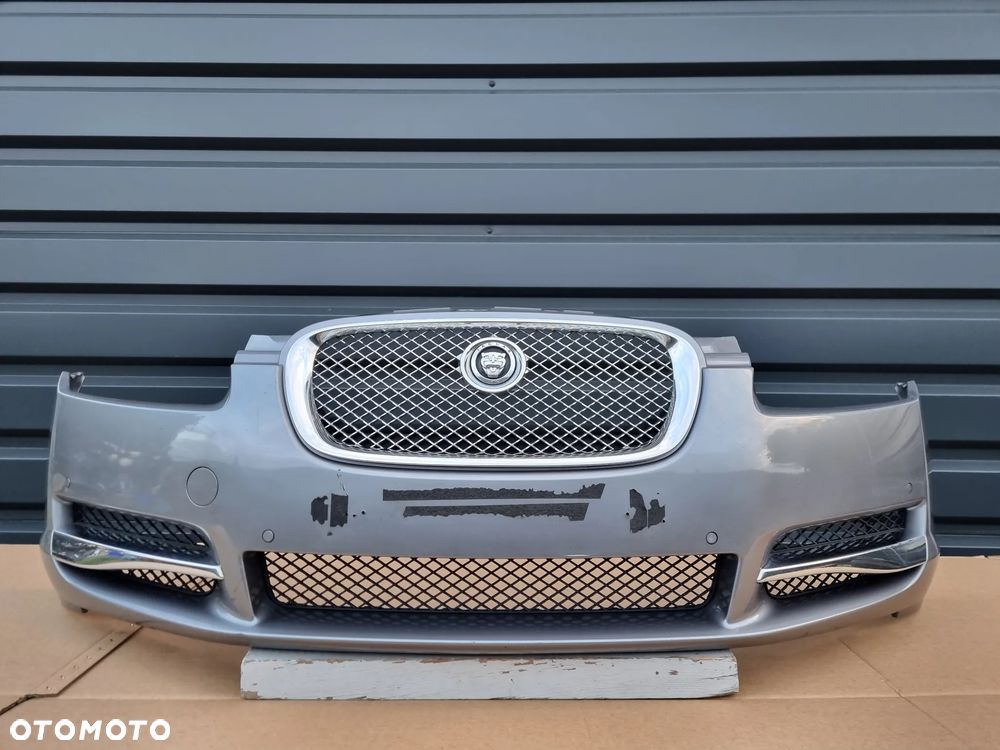 JAGUAR XF X250 2007- Zderzak przód oryginał MC317 - 1