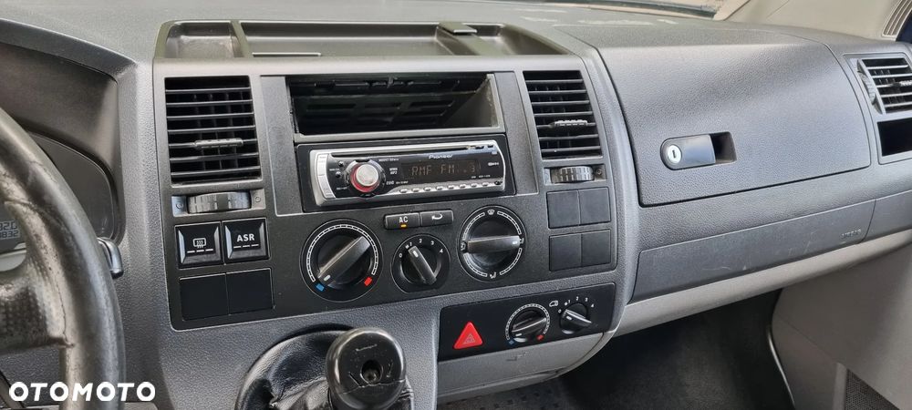 Volkswagen Transporter - 10