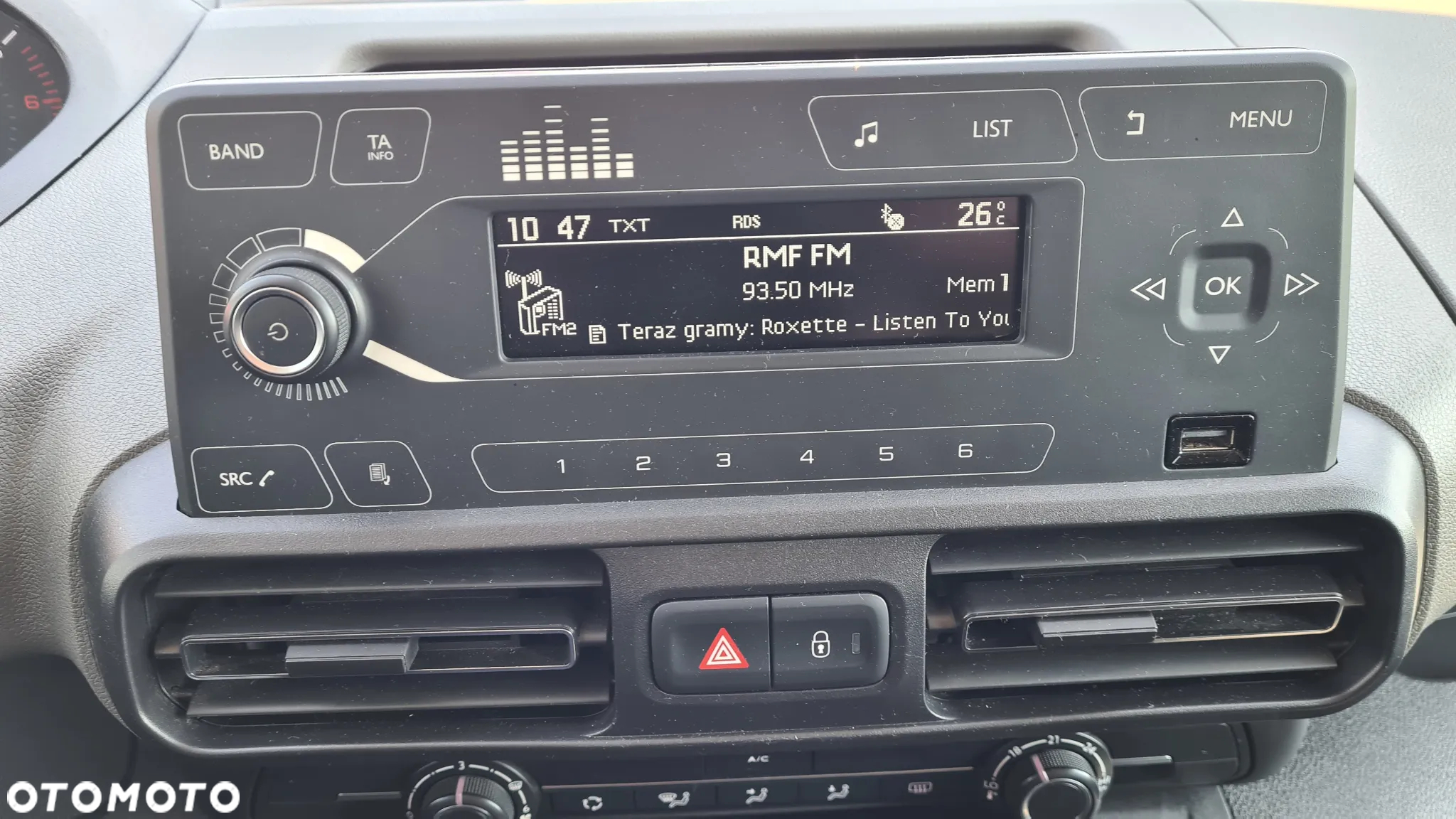 Peugeot Rifter - 21