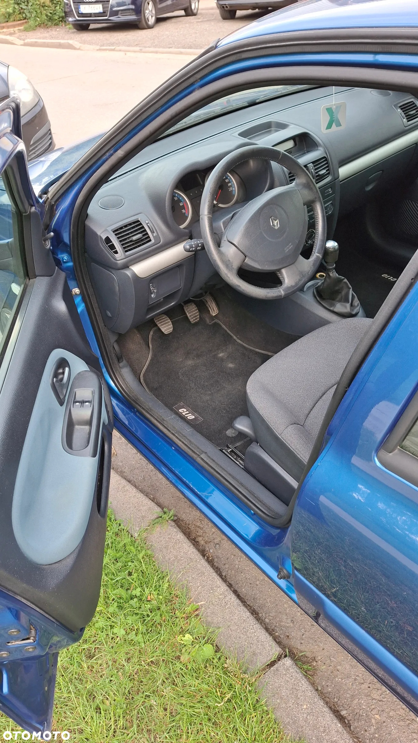 Renault Clio 1.2 16V Extreme - 10