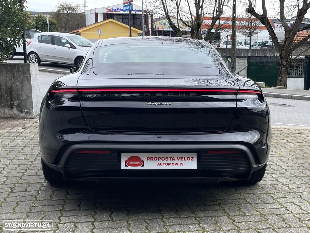 Porsche Taycan Standard - 10