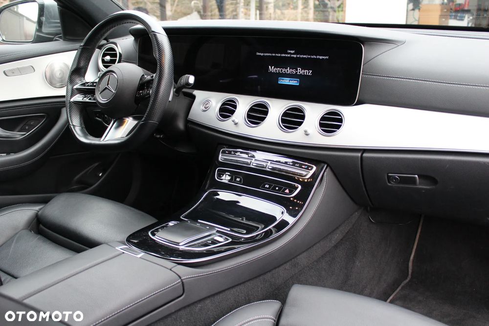 Mercedes-Benz Klasa E 220 d 4-Matic AMG/Avantgarde - 11