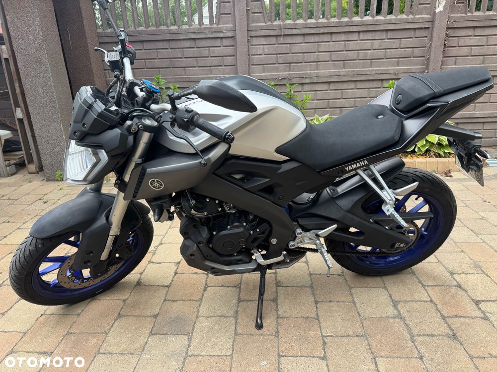 Yamaha MT - 2