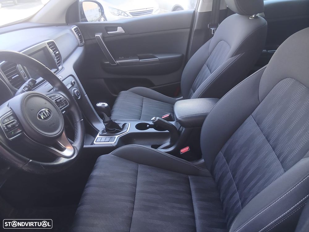 Kia Sportage 1.6 GDI ISG Tech - 4