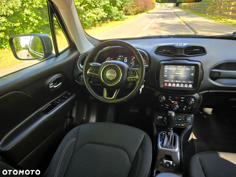 Jeep Renegade 1.3 T-GDI 4xe Automatik Limited - 35