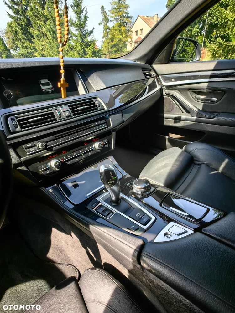 BMW Seria 5 520d - 7
