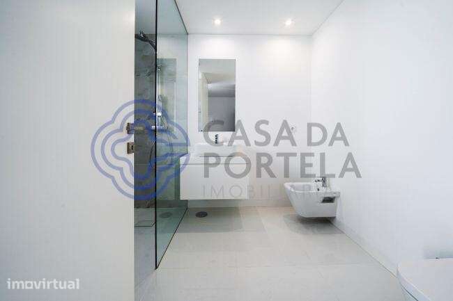 Apartamento T0 Novo e Equipado – Centro de Marco de Canaveses (Porto) - Grande imagem: 3/14