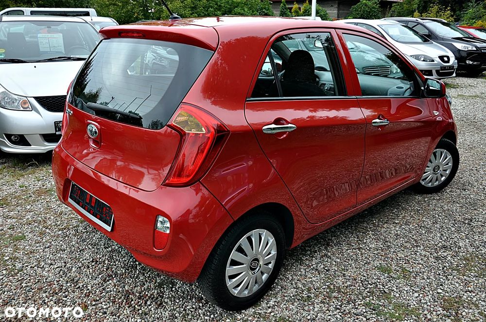 Kia Picanto 1.0 Dream Team Edition - 9
