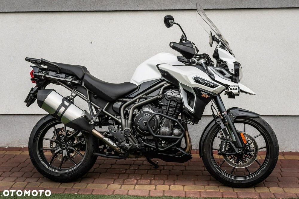 Triumph Tiger - 2