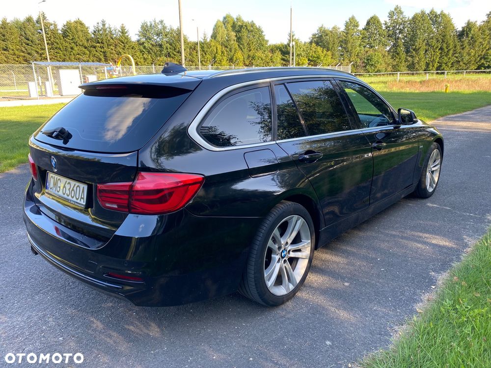 BMW Seria 3 318d Sport Line - 4