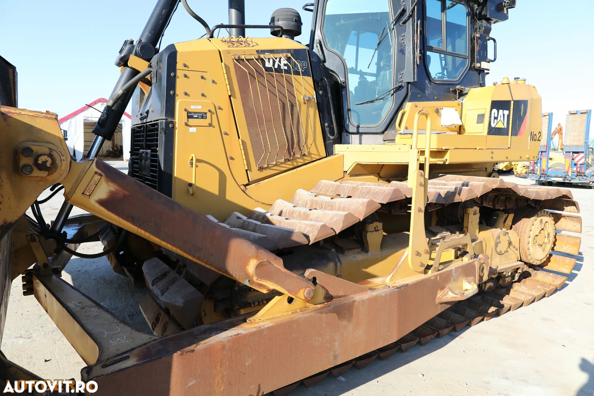 Caterpillar D7E LGP – fabricat în Japonia! - 9