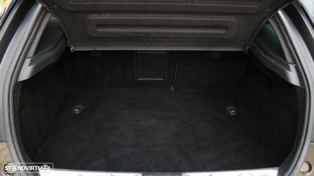 Citroën DS5 e-HDi 115 EGS6 SoChic - 26