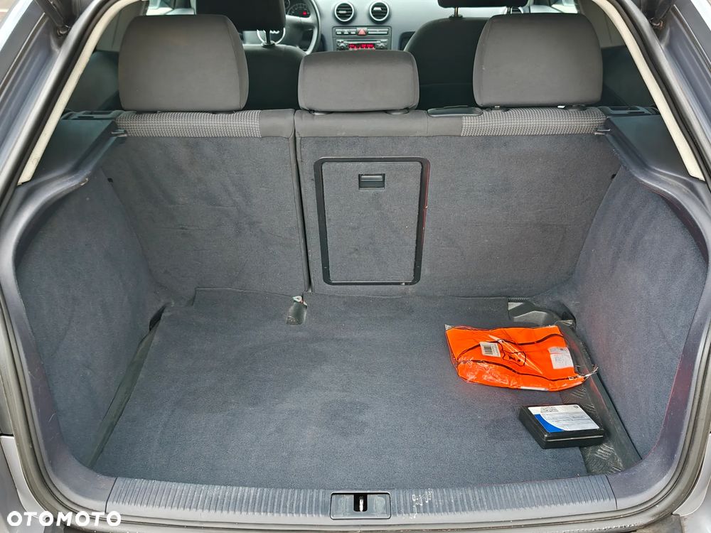 Audi A3 3-drzwiowe 1.6 S Line Sportpaket plus - 19