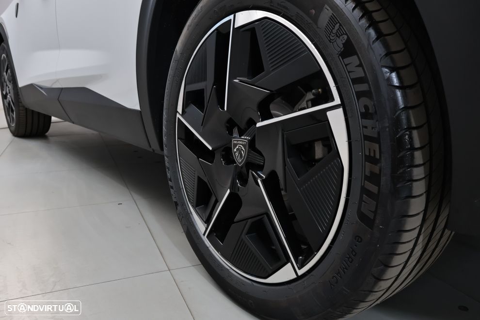 Peugeot E-408 58 kWh GT - 13
