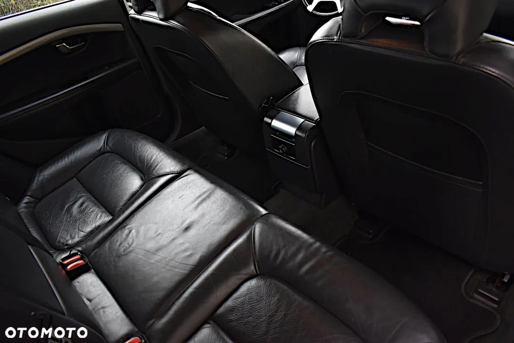Volvo V70 - 30