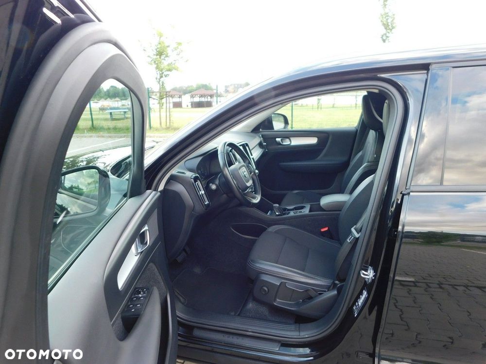 Volvo XC 40 T5 Plug-In Hybrid Momentum Pro - 10