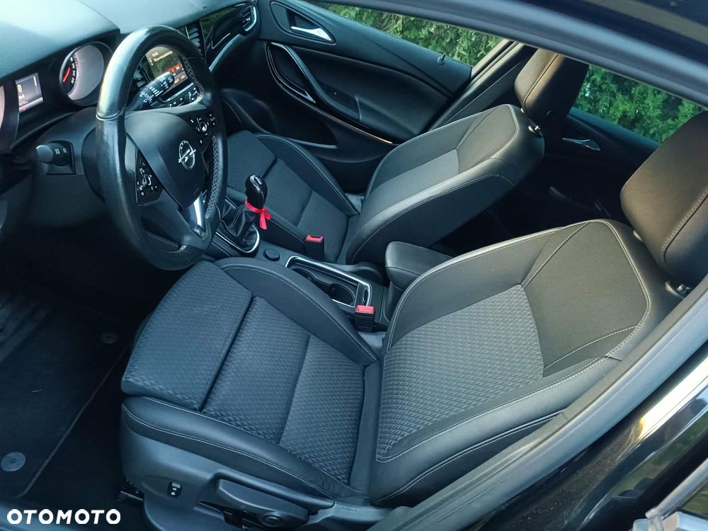 Opel Astra 1.6 D (CDTI) Start/Stop Business - 18