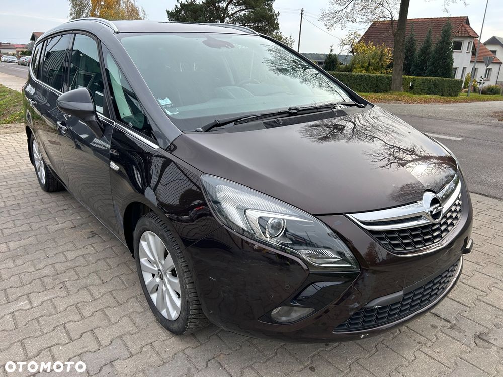 Opel Zafira - 2