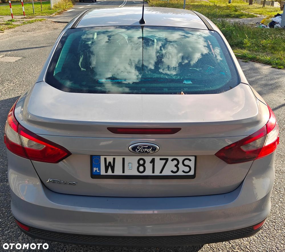 Ford Focus - 8