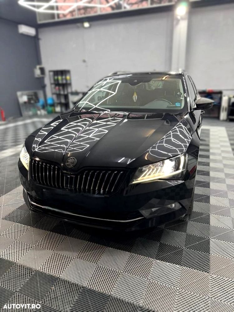 Skoda Superb 2.0 TDI 4X4 DSG L&K - 1