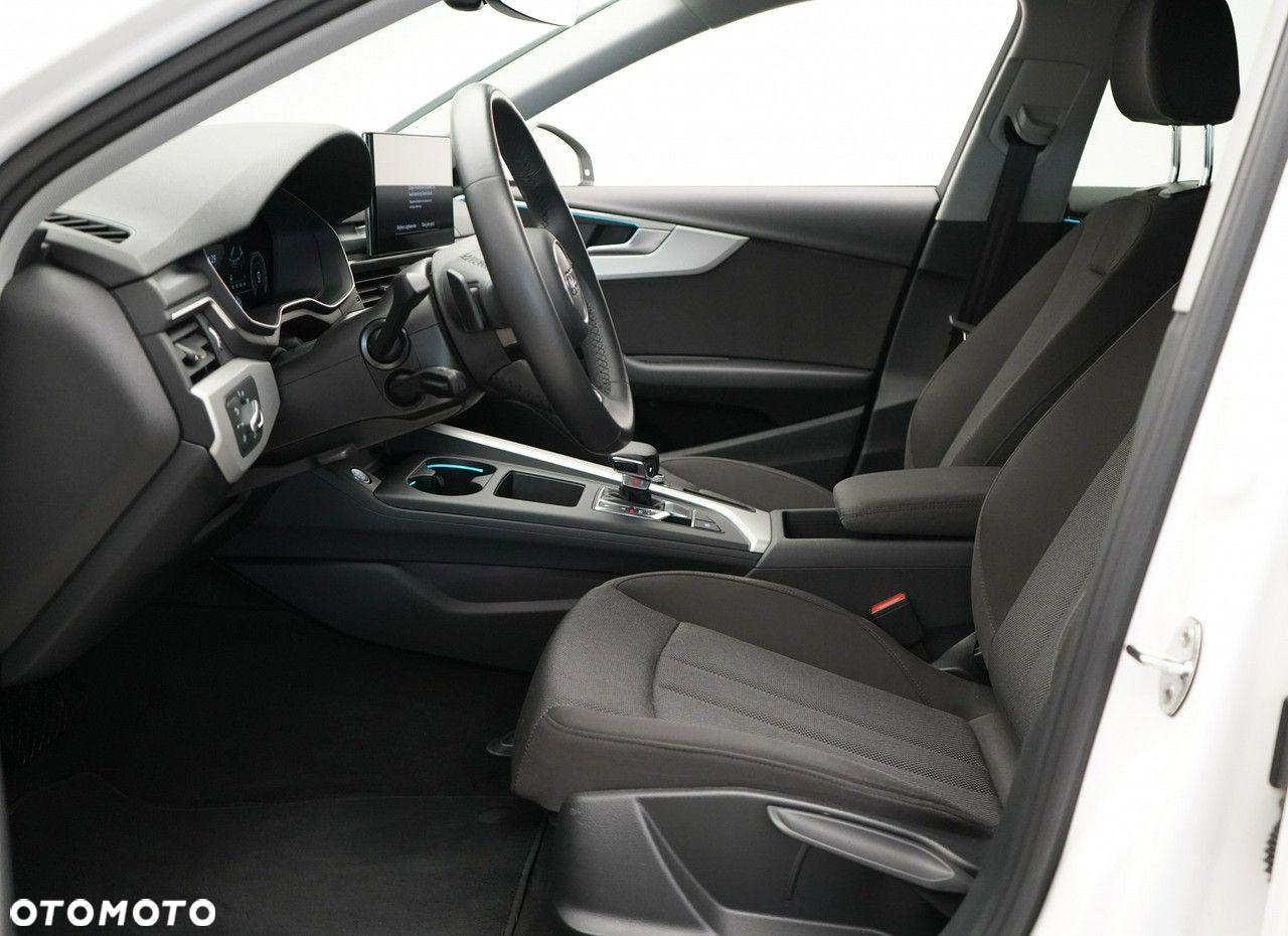 Audi A4 - 14
