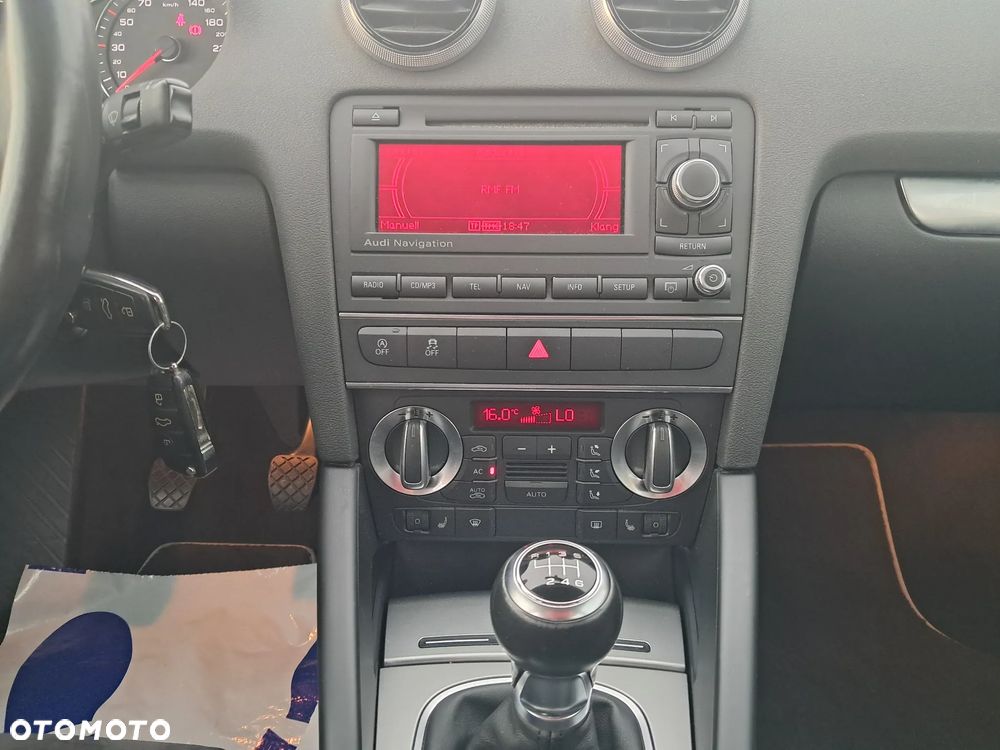 Audi A3 Sportback 2.0 TDI Ambition - 25