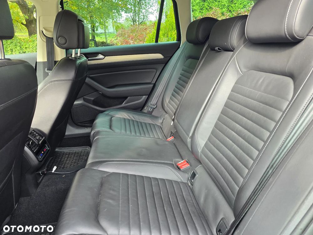 Volkswagen Passat 2.0 TDI BMT SCR Trendline DSG7 - 10
