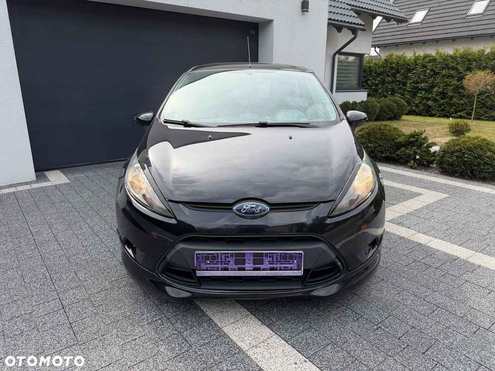 Ford Fiesta 1.25 Trend - 13