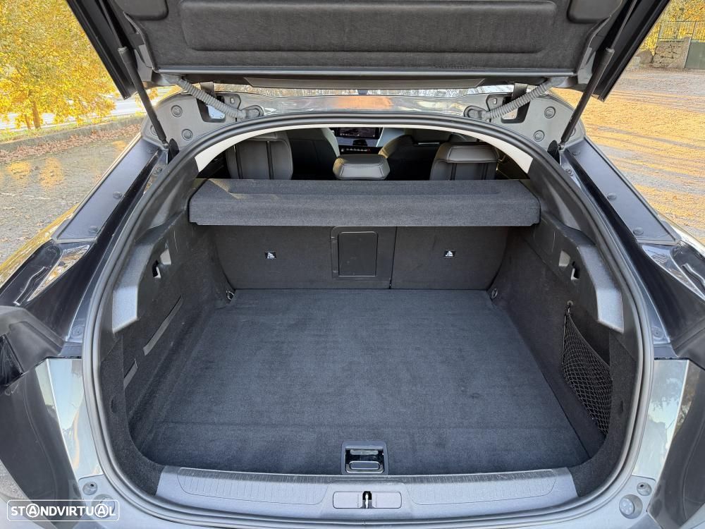 Peugeot 408 1.6 Hybrid GT e-EAT8 - 28