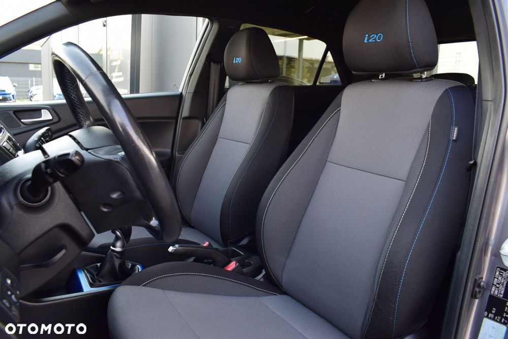 Hyundai i20 - 13