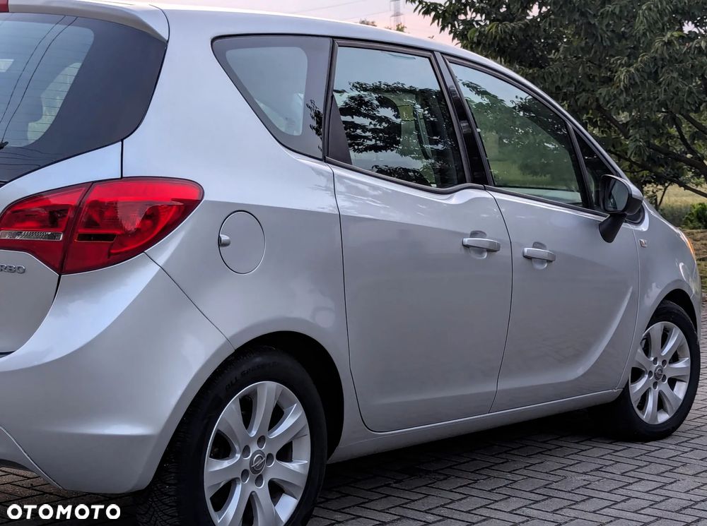 Opel Meriva - 23