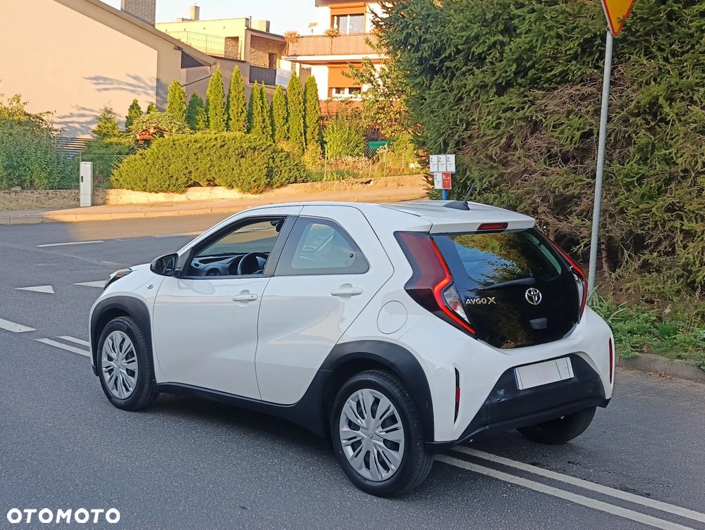 Toyota Aygo X 1.0 VVT-i Style CVT - 4