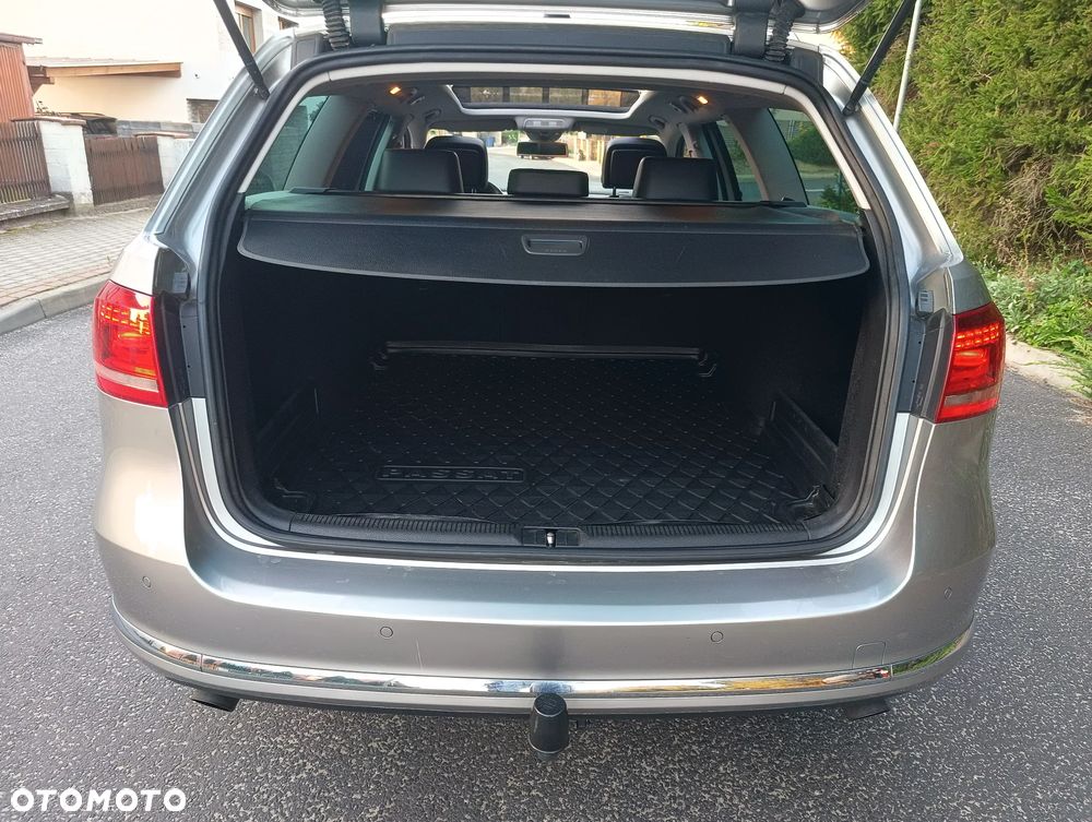 Volkswagen Passat 2.0 TDI 4Motion DSG BlueMotion Tech Business Edition - 16