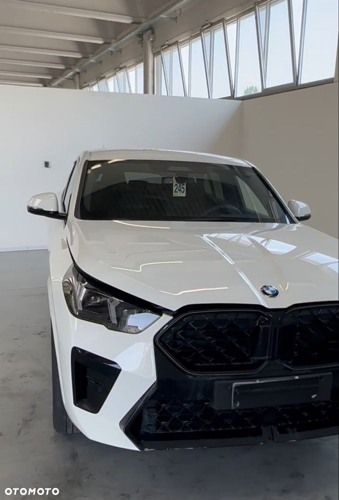 BMW X2 xDrive20d - 11