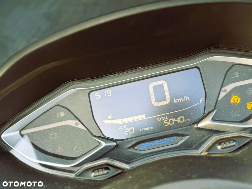 Honda PCX - 7
