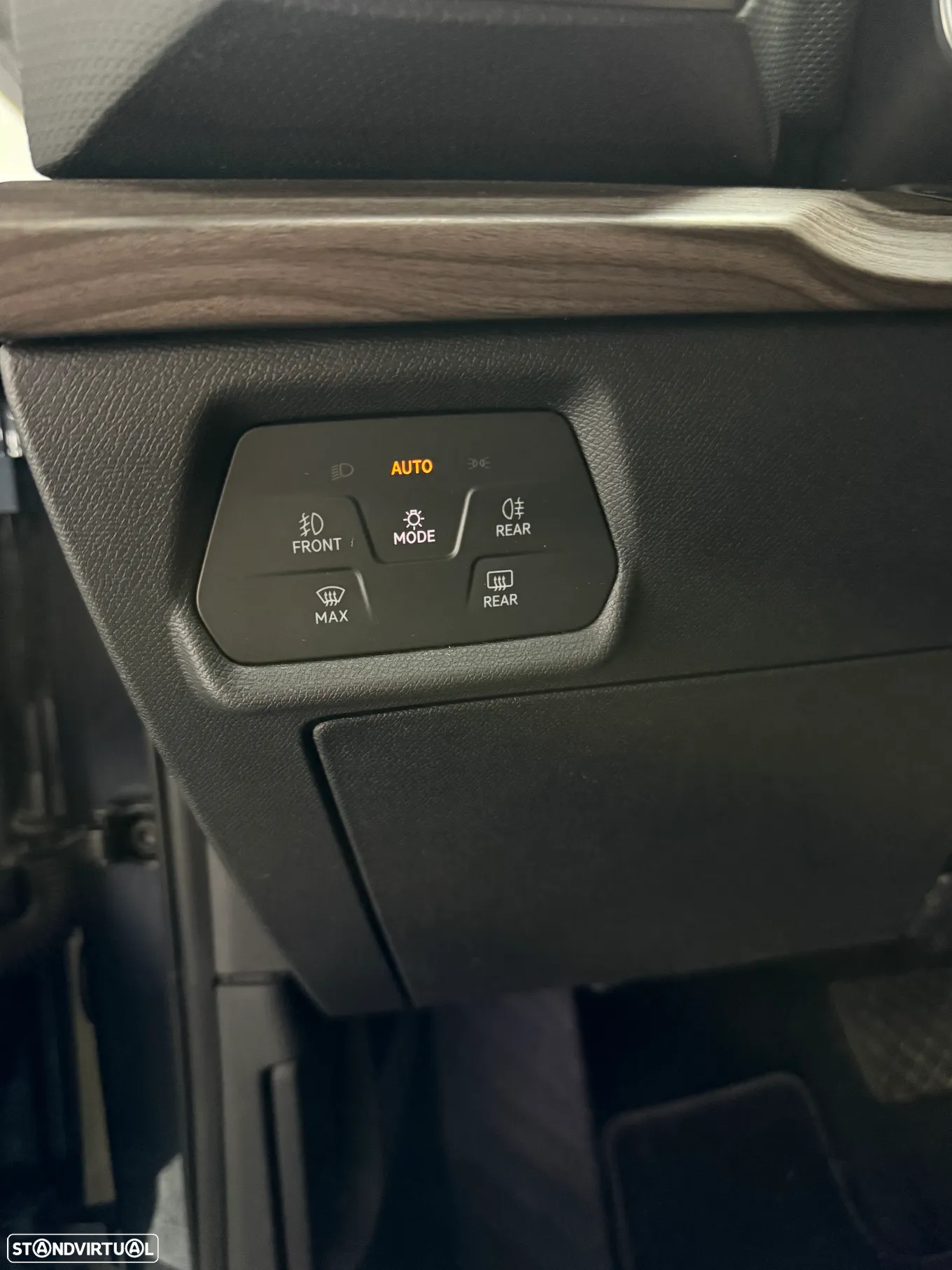 SEAT Leon ST 1.4 e-Hybrid Xcellence DSG - 14