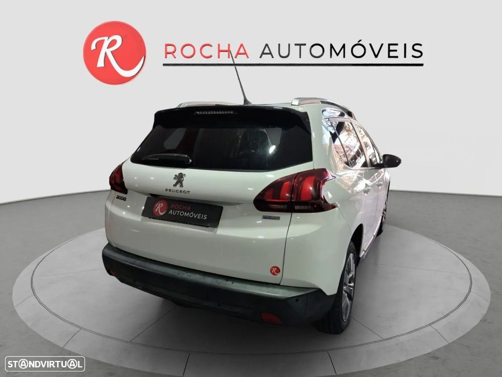Peugeot 2008 1.2 VTi Active - 7