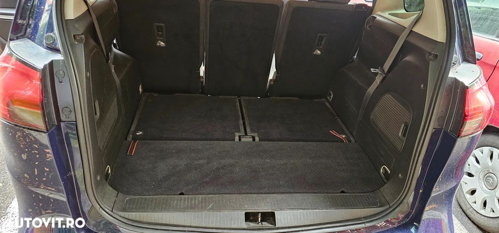 Opel Zafira Tourer 2.0 CDTI ECOFLEX Start/Stop Edition - 27