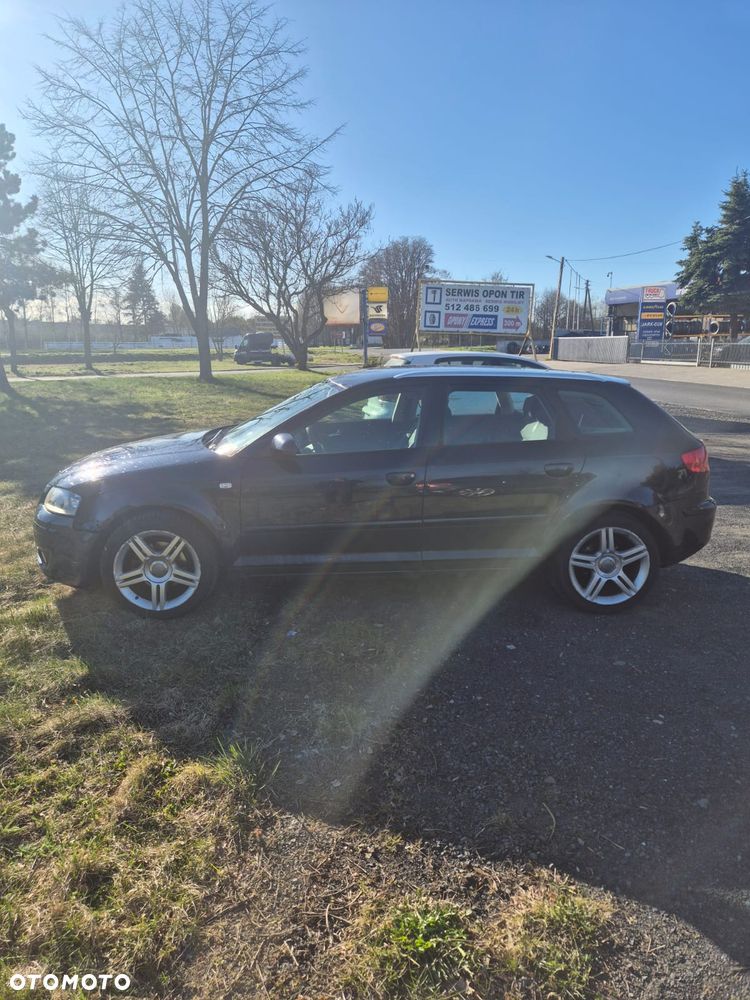 Audi A3 Sportback 1.6 Attraction - 4