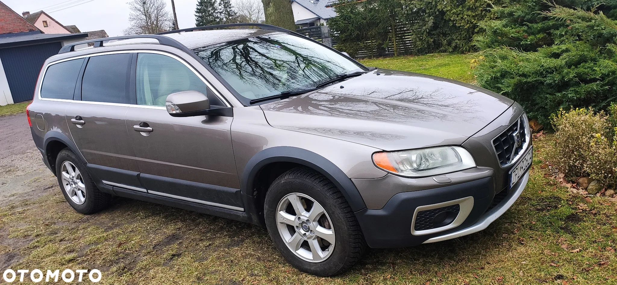 Volvo XC 70 D5 AWD Summum - 1