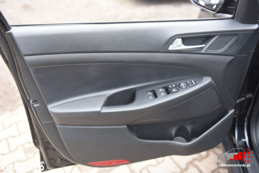 Hyundai Tucson 1.6 GDI BlueDrive Style 2WD - 14