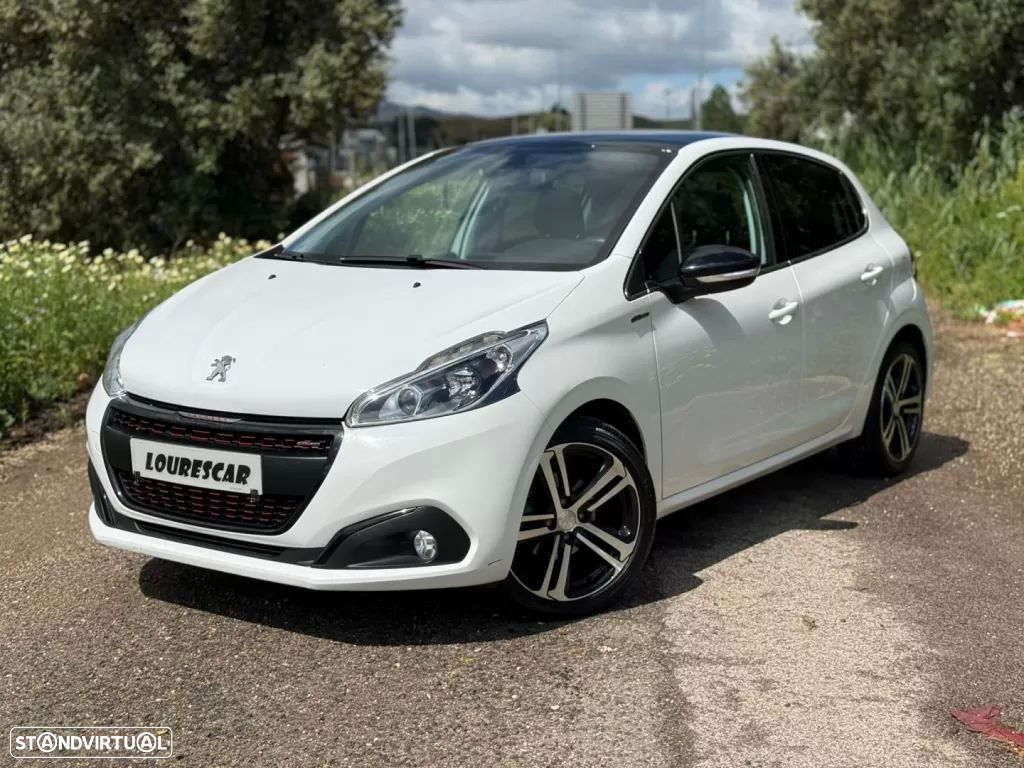 Peugeot 208 1.2 PureTech GT Line - 3