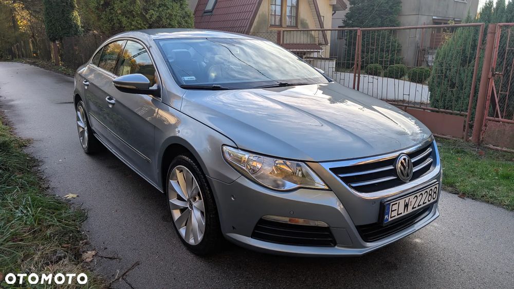 Volkswagen Passat 2.0 TDI Highline - 2
