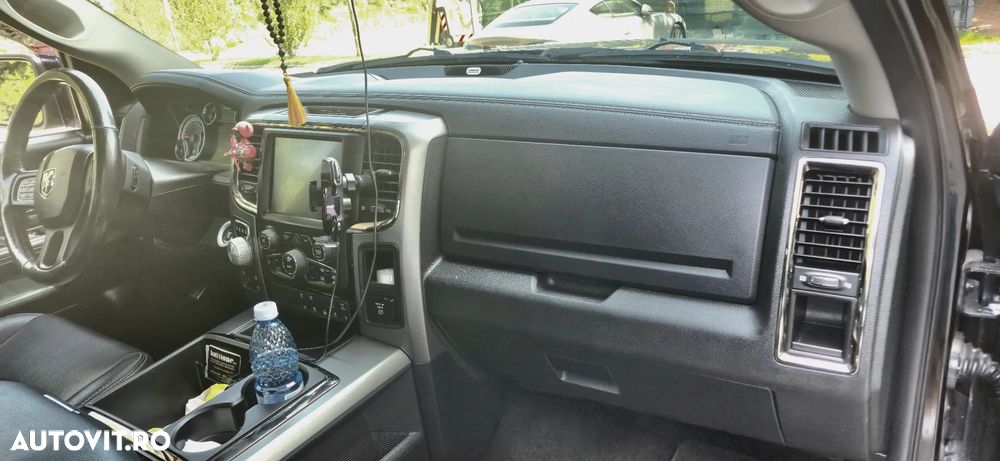 Dodge RAM - 12