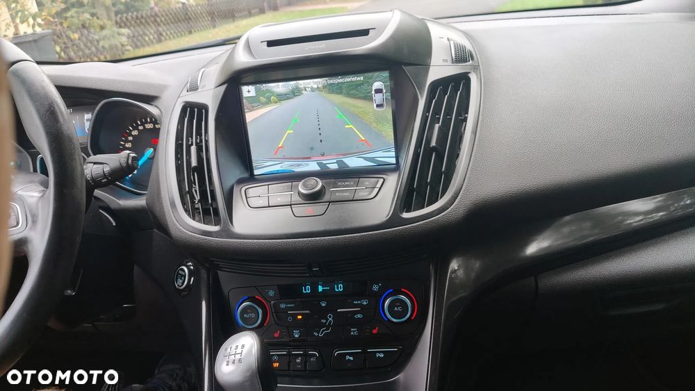 Ford Kuga - 18
